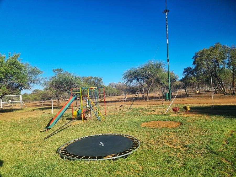 Commercial Property for Sale in Lindleyspoort North West
